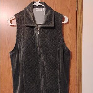 White Stag gray vest, L